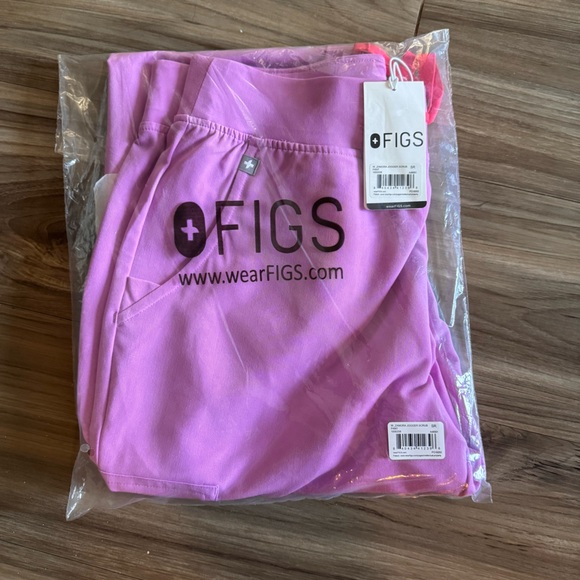 NWT Figs: Pink Cloud Zamora Jogger Scrub Pants- size: S-Regular - Picture 2 of 2
